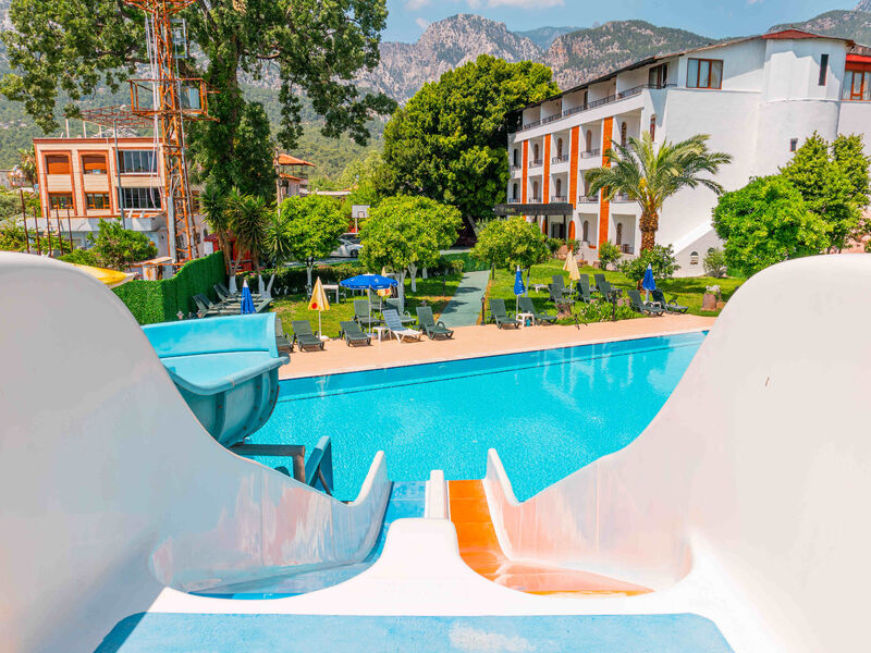 Belpoint Beach Hotel